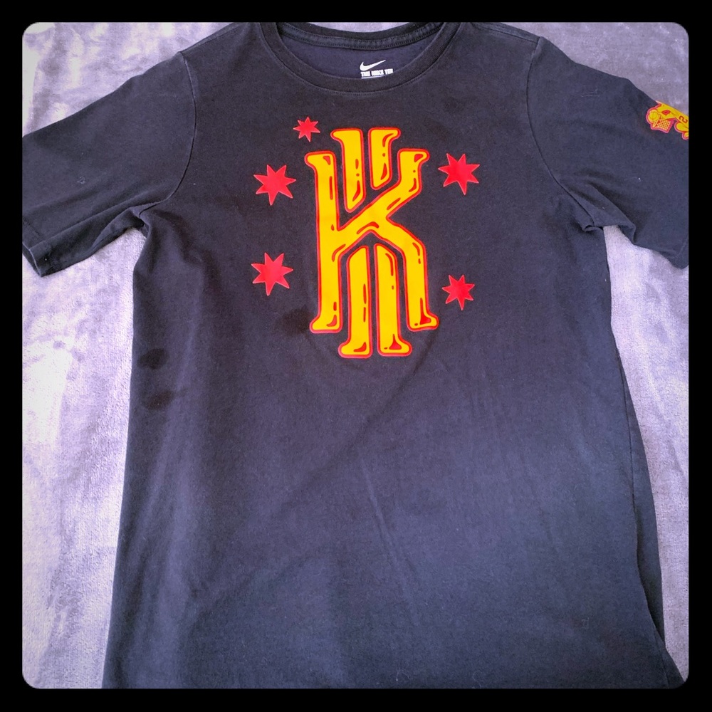 Black nike basketball kyrie Irving tee
